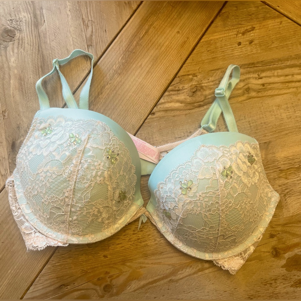 Victoria’s Secret Dream Angels Bra Size 36D